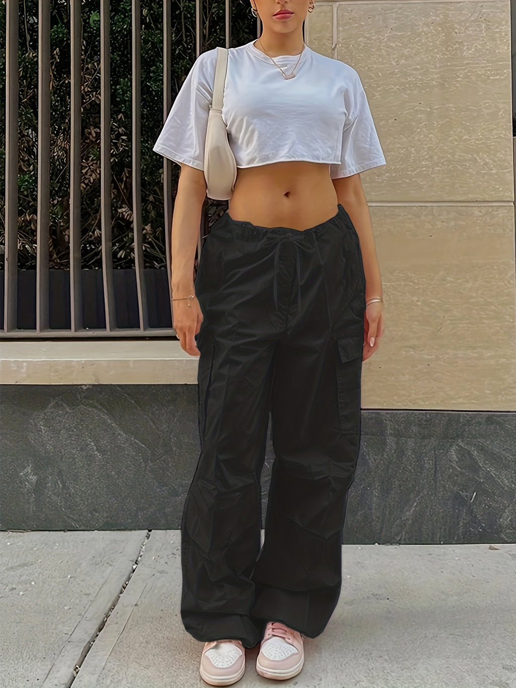 Loose Fit Cargo Pants