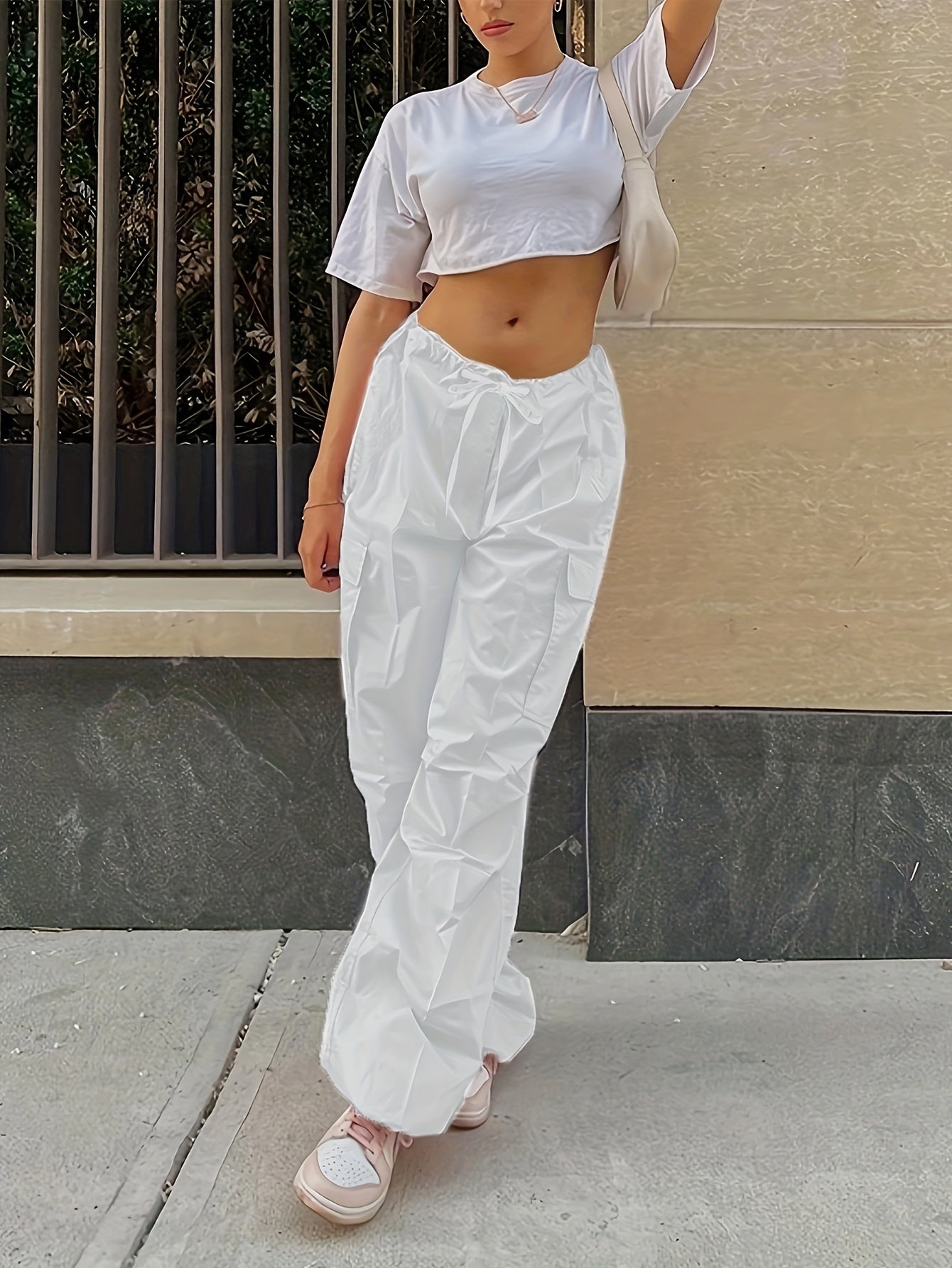Loose Fit Cargo Pants