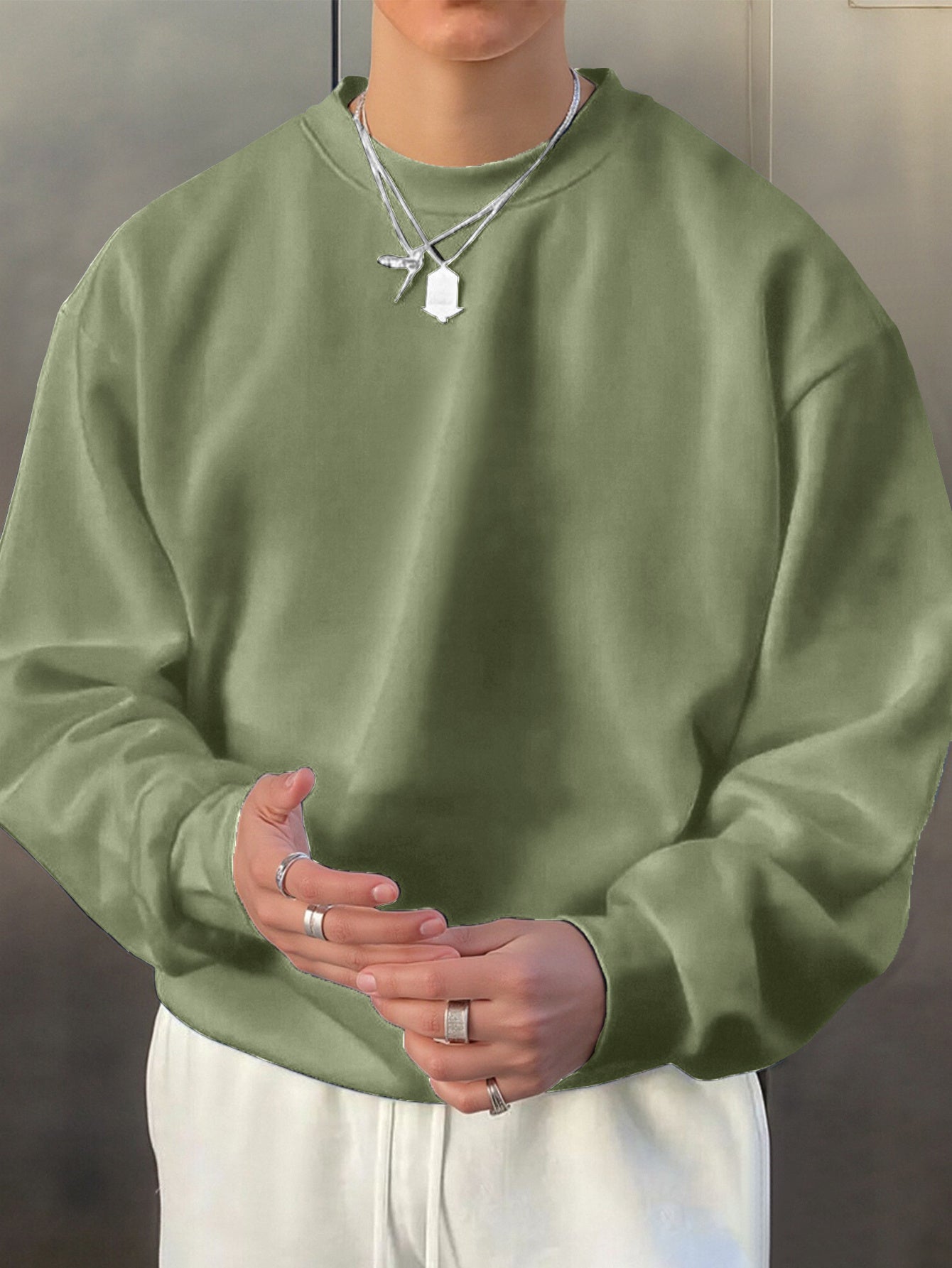 Essential Crewneck Sweatshirt