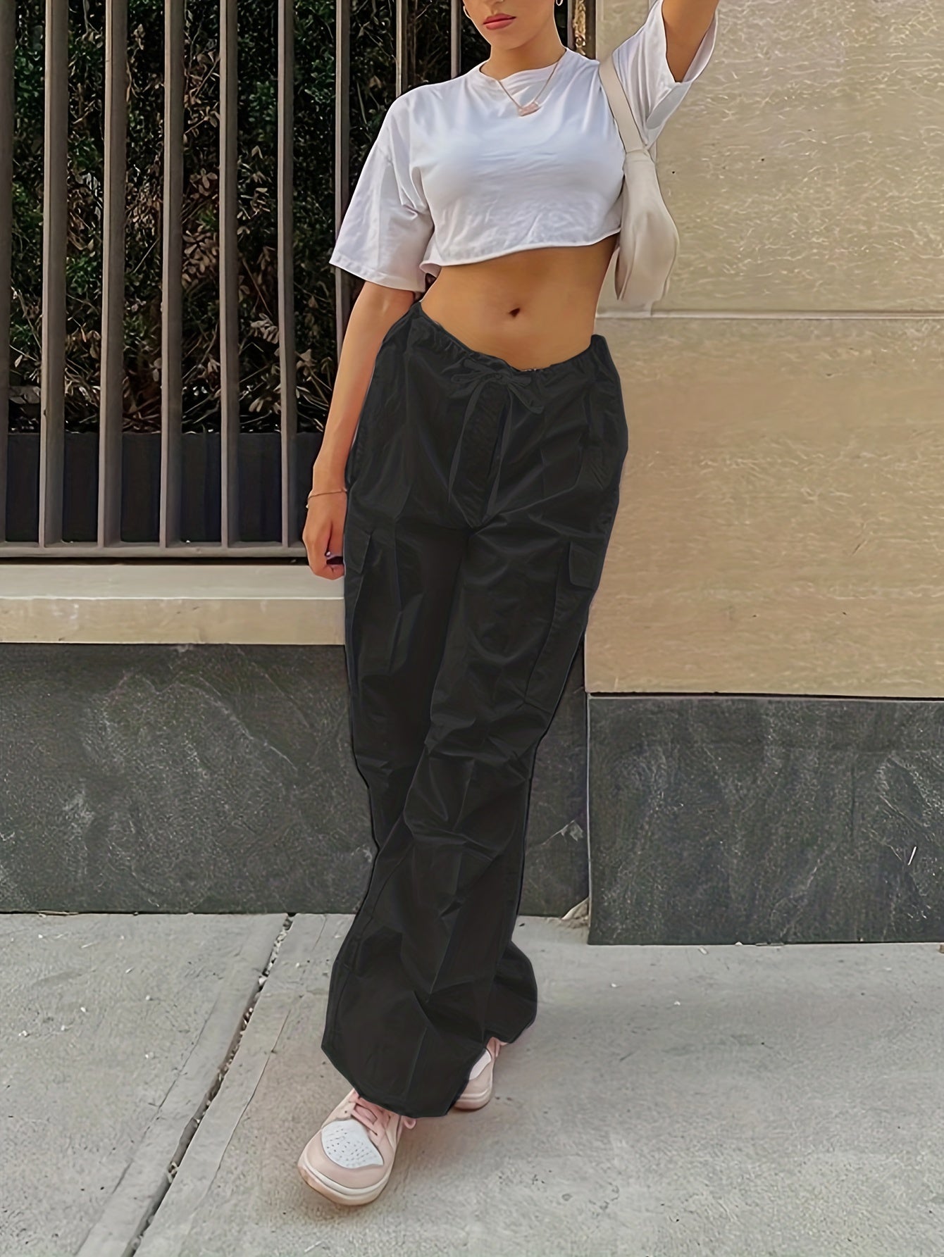 Loose Fit Cargo Pants