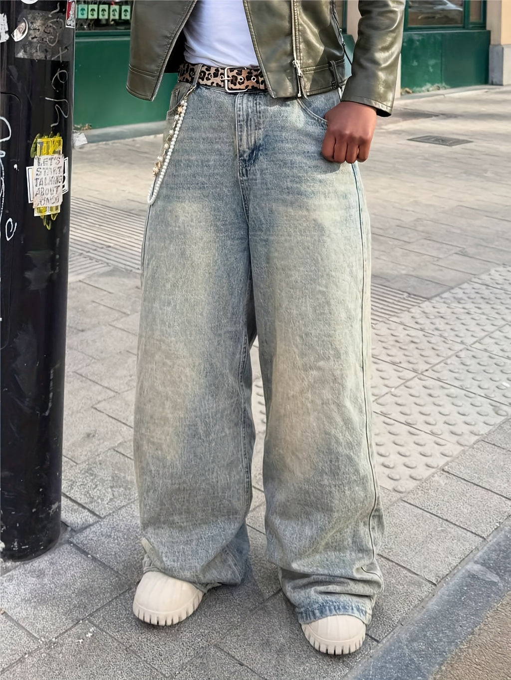 Loose Fit Streetwear Jeans