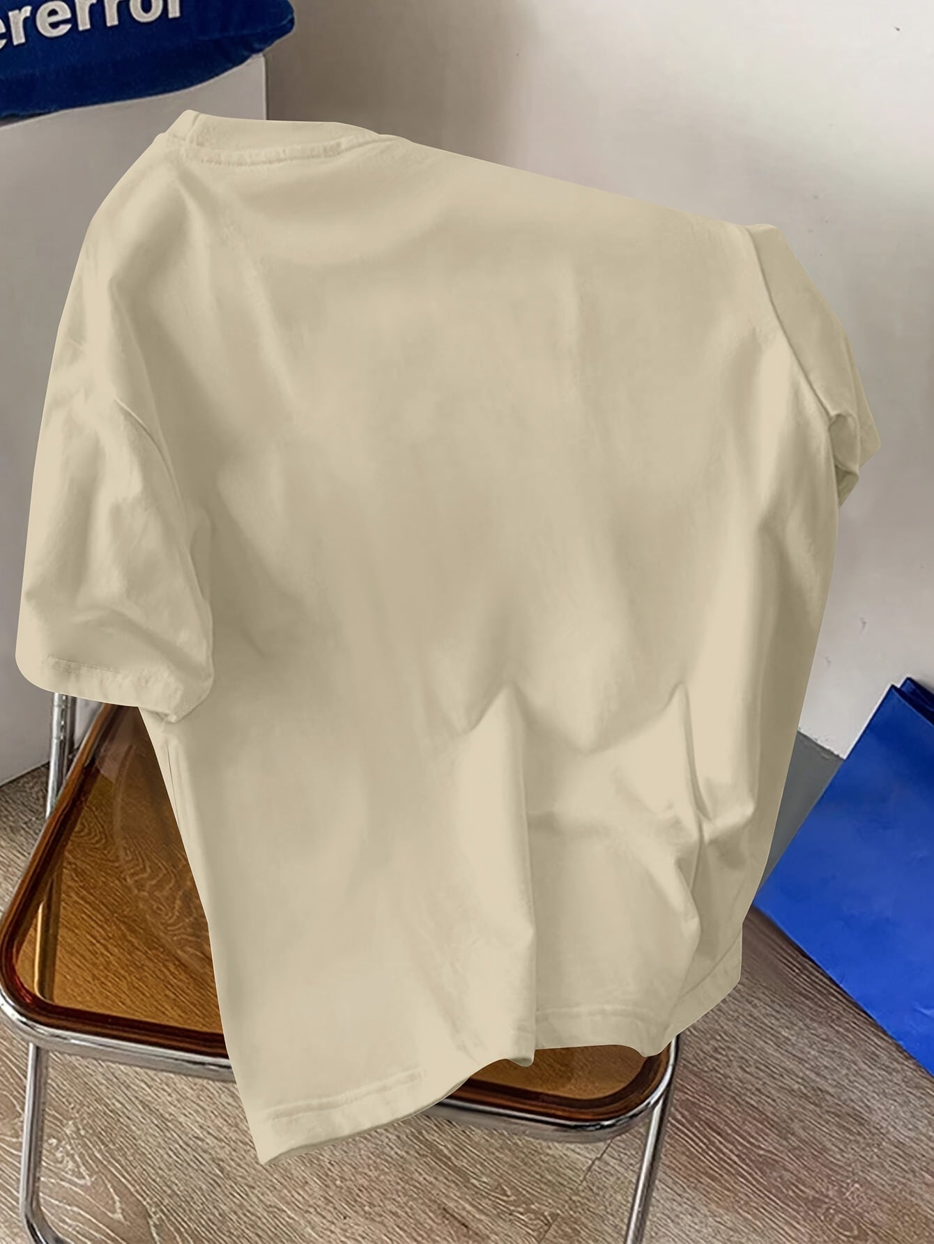 Wave Graphic T-Shirt