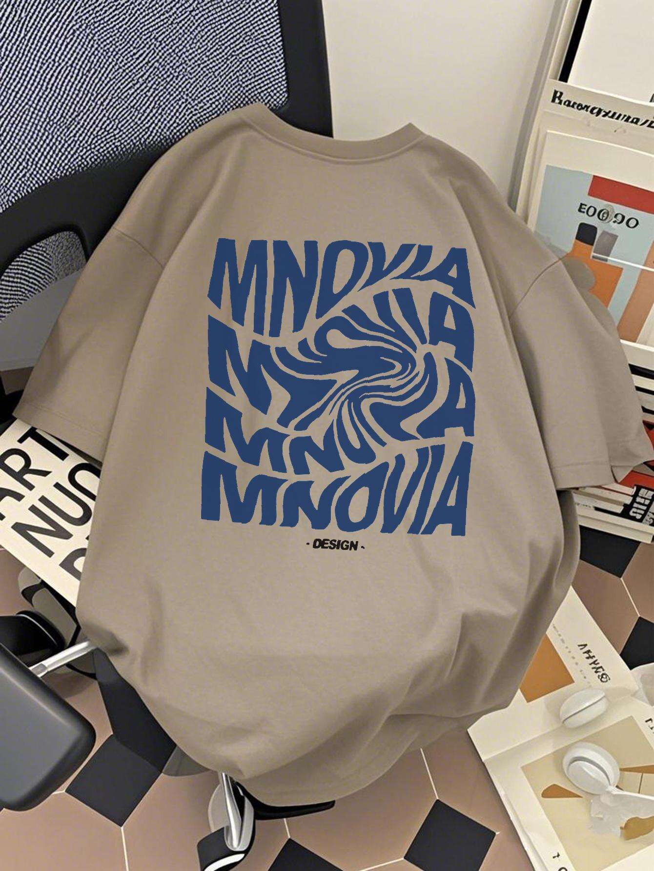 Street Style MNDKVA Tee