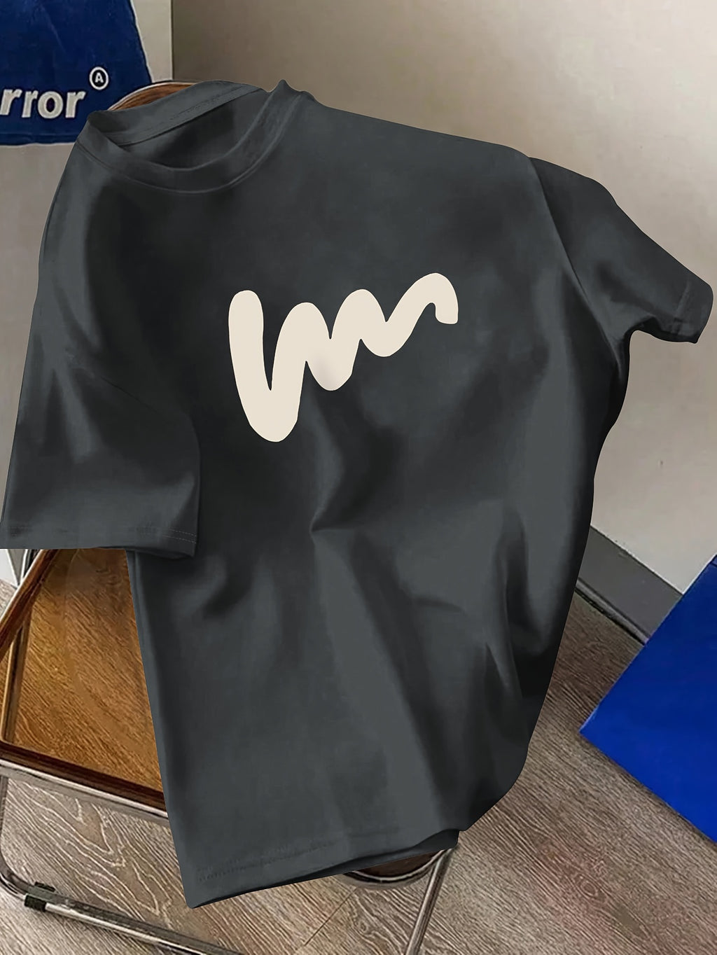 Wave Graphic T-Shirt