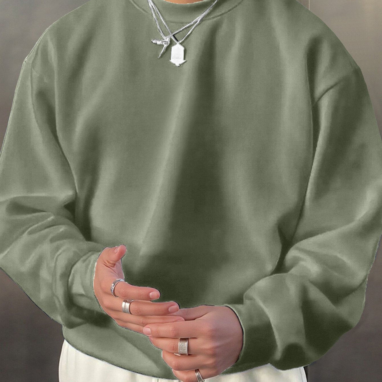 Essential Crewneck Sweatshirt